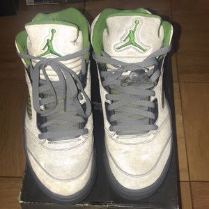 Used pair of Jordan V (5) Silver Green Bean-Flint Grey